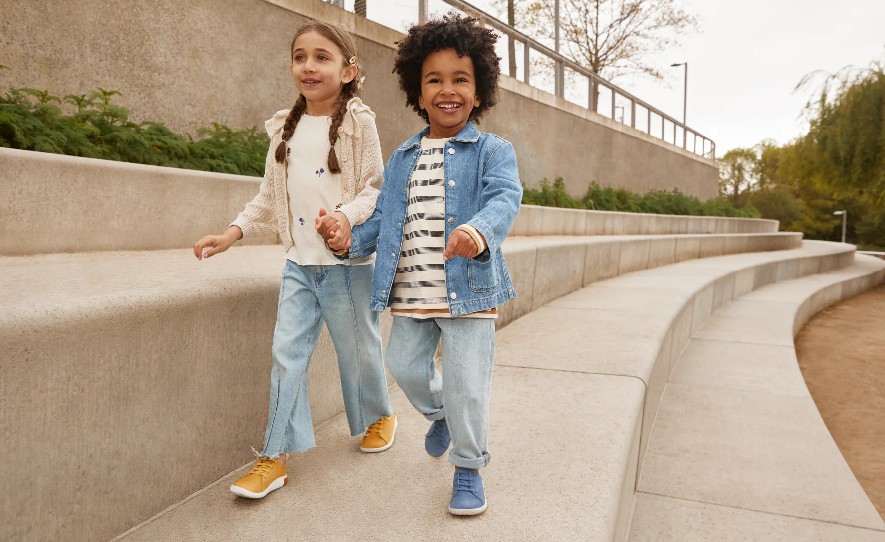 Big Kids' KNX Leather Sneaker  |  Coronet Blue/Vapor - Image 7