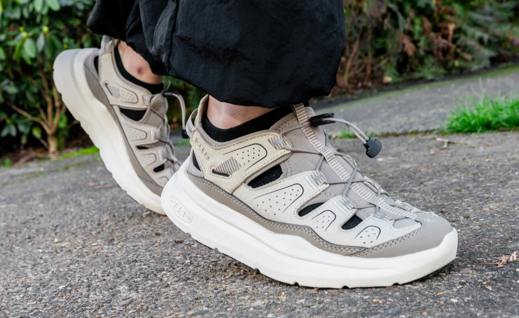 Men's WK450 Walking Sandal | Plaza Taupe/Black - Image 7