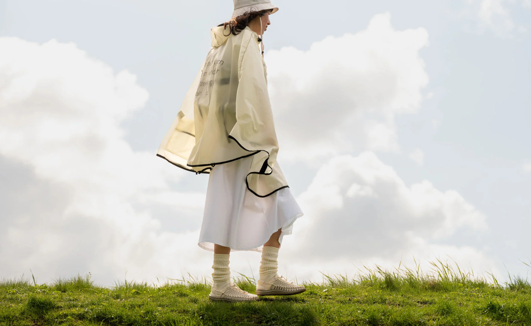 Women's UNEEK Sneaker | Safari/Safari - Image 7